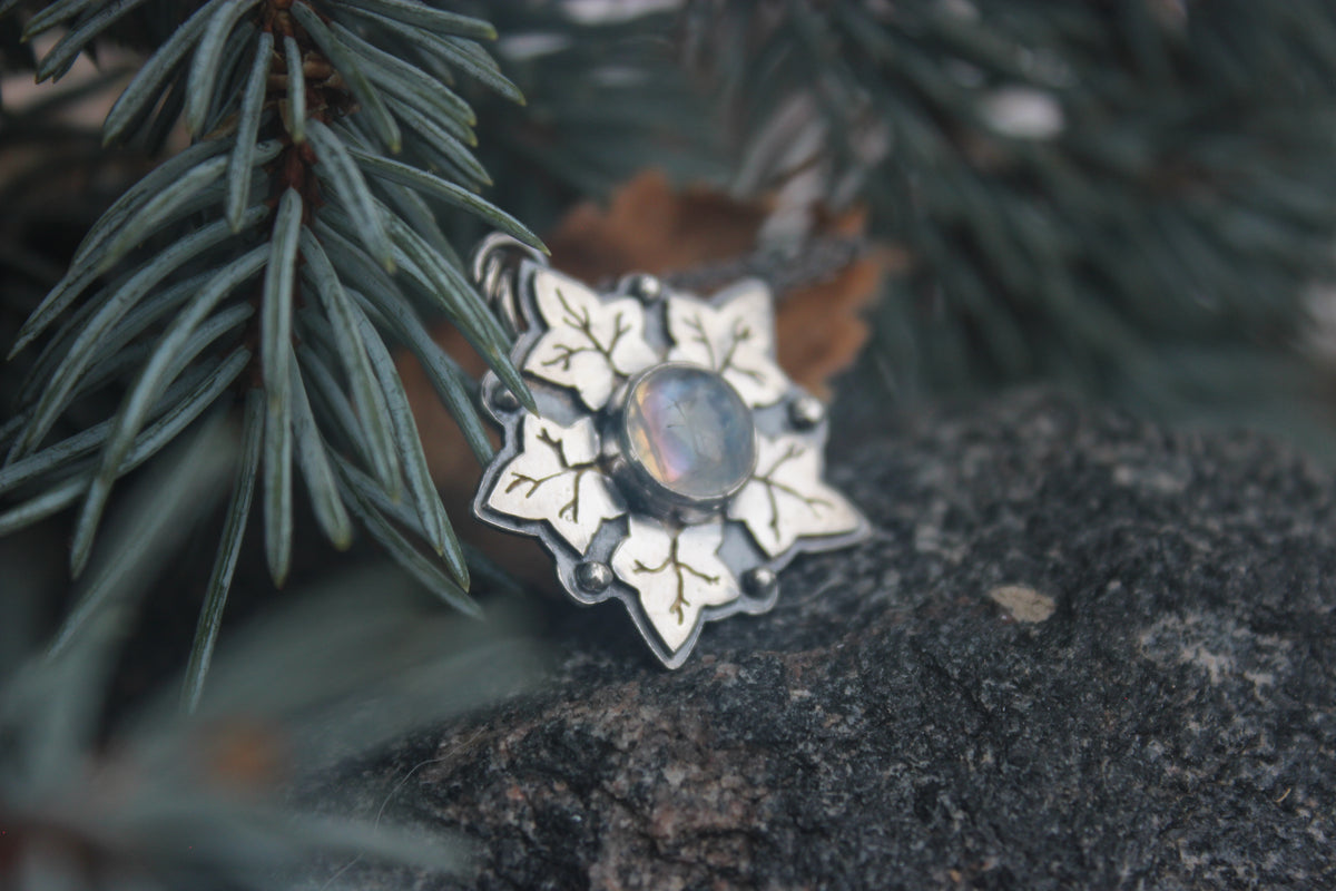 Ivy Snowflake Necklace