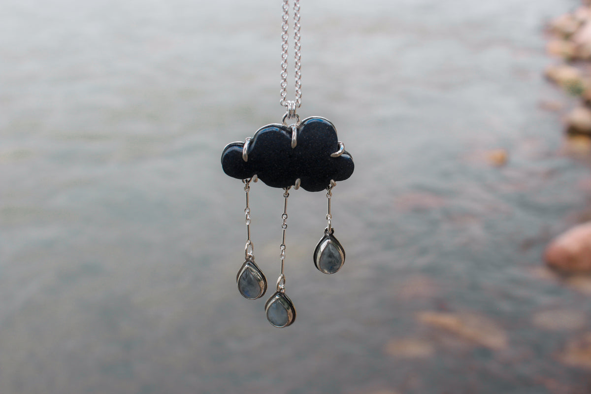 Stormy Skies Necklace