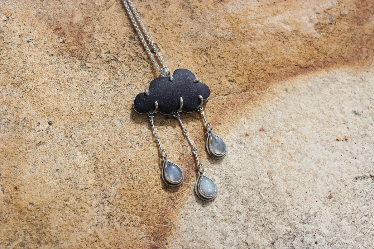 Stormy Skies Necklace