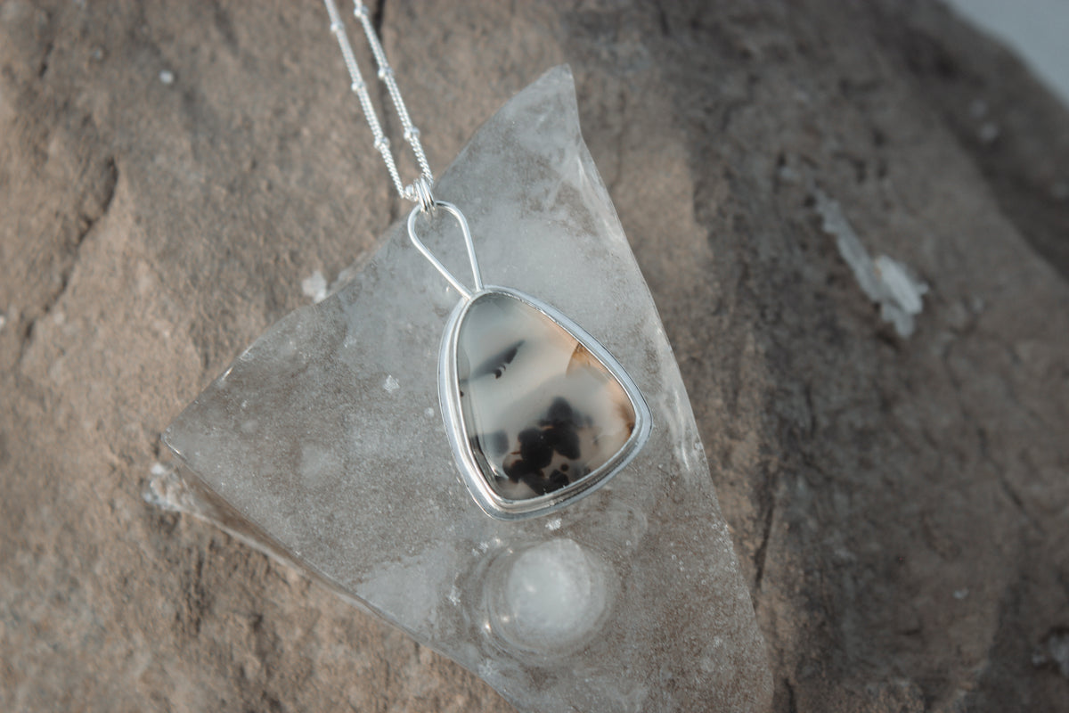 Lumen Necklace